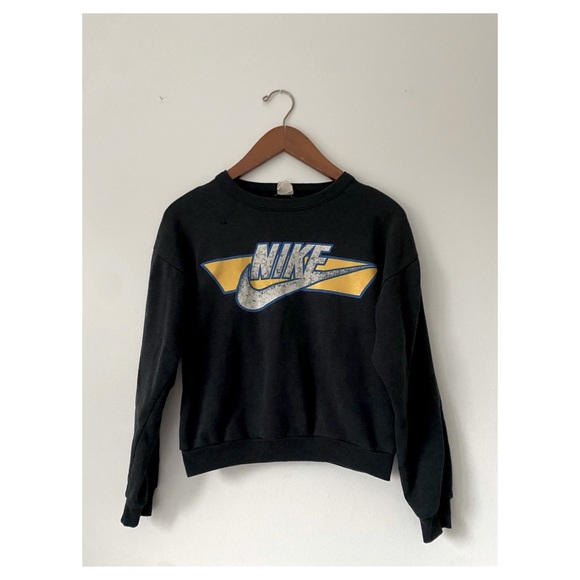 Nike | Tops | 9s Vintage Cropped Nike 